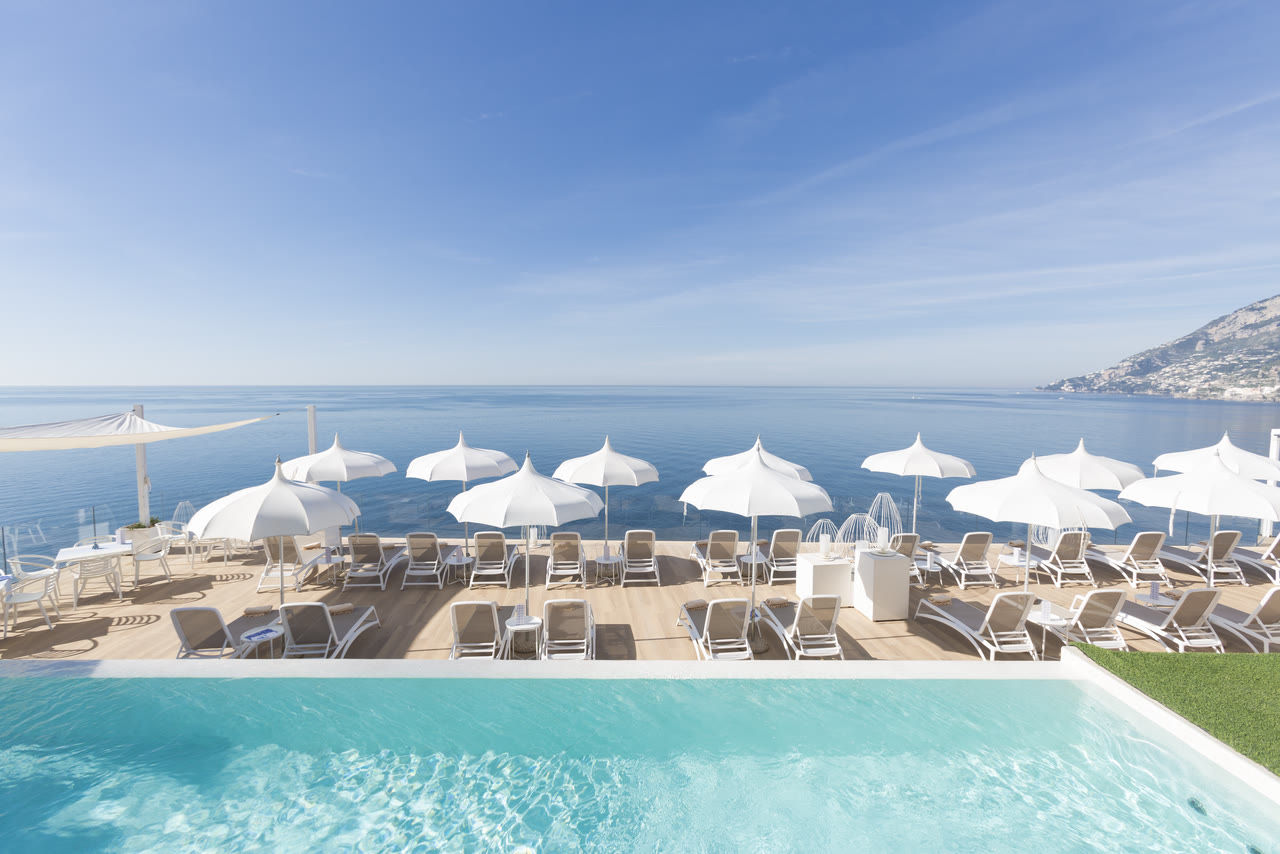 Piscina Hotel Due Torri